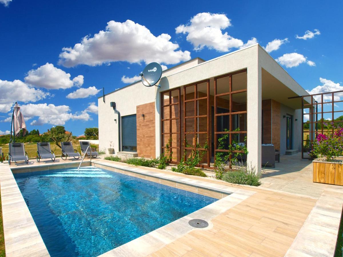 Galižana Villa Monteci 2052 מראה חיצוני תמונה